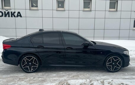 BMW 5 серия, 2019 год, 3 900 000 рублей, 4 фотография
