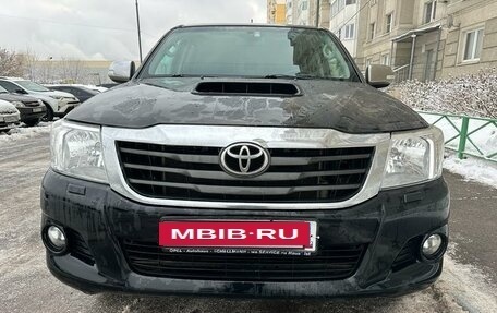 Toyota Hilux VII, 2015 год, 2 300 000 рублей, 4 фотография