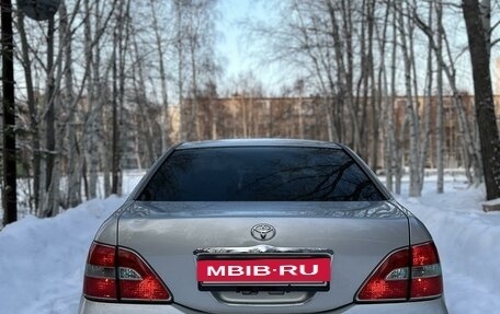 Toyota Brevis, 2003 год, 745 000 рублей, 3 фотография