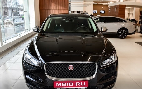 Jaguar F-Pace, 2017 год, 3 449 000 рублей, 2 фотография