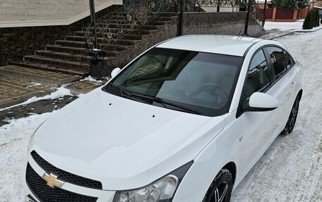 Chevrolet Cruze II, 2012 год, 785 000 рублей, 3 фотография