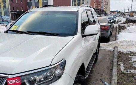 Toyota Land Cruiser Prado 150 рестайлинг 2, 2019 год, 5 555 555 рублей, 3 фотография