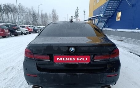 BMW 5 серия, 2021 год, 4 600 000 рублей, 2 фотография