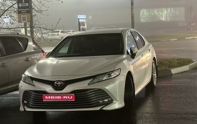 Toyota Camry, 2021 год, 4 000 000 рублей, 1 фотография