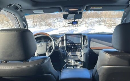 Toyota Land Cruiser 200, 2018 год, 8 700 000 рублей, 12 фотография