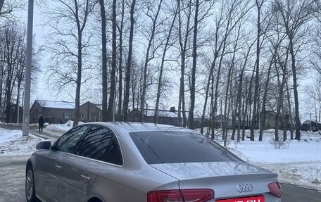 Audi A4, 2012 год, 2 000 000 рублей, 5 фотография