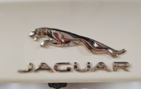 Jaguar XE I рестайлинг, 2020 год, 3 710 000 рублей, 7 фотография