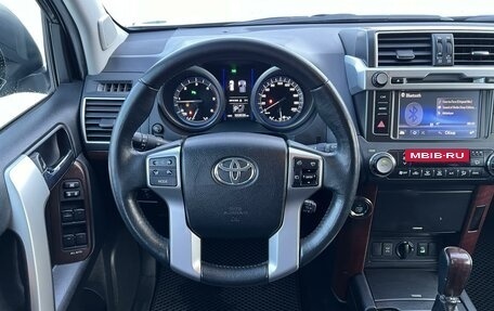 Toyota Land Cruiser Prado 150 рестайлинг 2, 2016 год, 4 250 000 рублей, 17 фотография