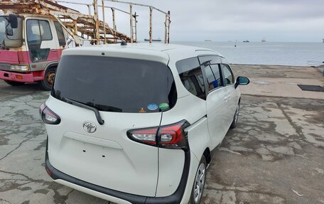 Toyota Sienta II, 2019 год, 1 900 000 рублей, 7 фотография