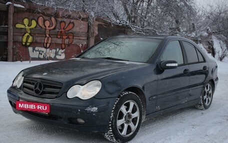 Mercedes-Benz C-Класс, 2001 год, 460 000 рублей, 2 фотография