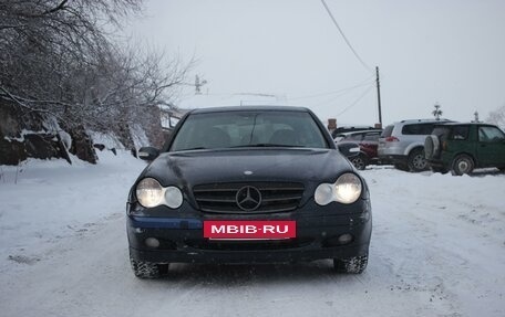 Mercedes-Benz C-Класс, 2001 год, 460 000 рублей, 3 фотография