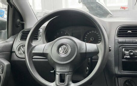 Volkswagen Polo VI (EU Market), 2013 год, 829 000 рублей, 21 фотография
