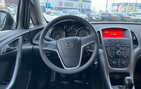 Opel Astra J, 2013 год, 879 485 рублей, 4 фотография