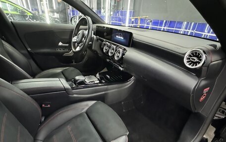 Mercedes-Benz CLA, 2019 год, 3 400 000 рублей, 7 фотография