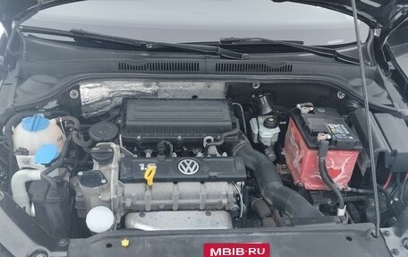Volkswagen Jetta VI, 2015 год, 1 800 000 рублей, 13 фотография