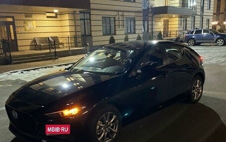 Mazda 3, 2022 год, 2 350 000 рублей, 5 фотография