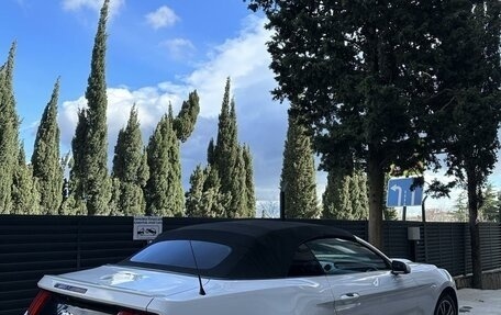 Ford Mustang VI рестайлинг, 2015 год, 2 550 000 рублей, 14 фотография
