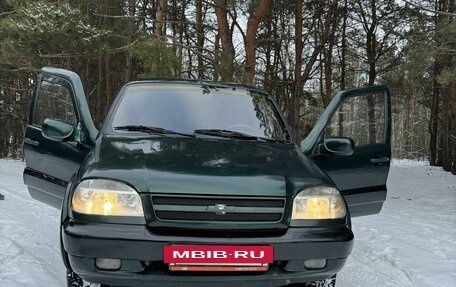 Chevrolet Niva I рестайлинг, 2003 год, 385 000 рублей, 5 фотография