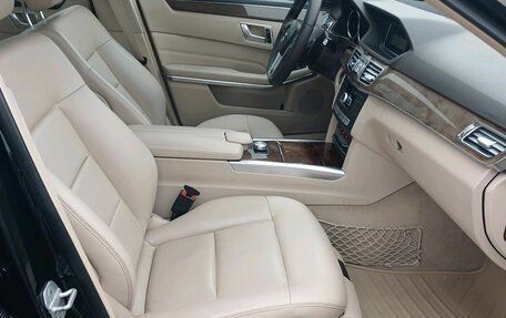 Mercedes-Benz E-Класс, 2013 год, 2 179 000 рублей, 19 фотография