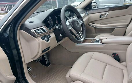 Mercedes-Benz E-Класс, 2013 год, 2 179 000 рублей, 14 фотография