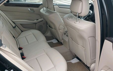 Mercedes-Benz E-Класс, 2013 год, 2 179 000 рублей, 25 фотография