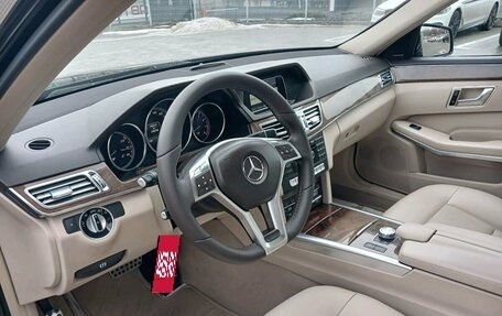 Mercedes-Benz E-Класс, 2013 год, 2 179 000 рублей, 20 фотография