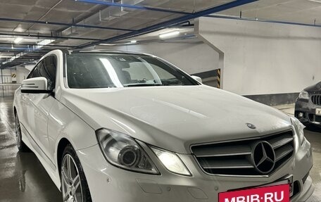 Mercedes-Benz E-Класс, 2013 год, 1 900 000 рублей, 7 фотография