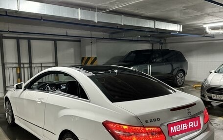 Mercedes-Benz E-Класс, 2013 год, 1 900 000 рублей, 5 фотография