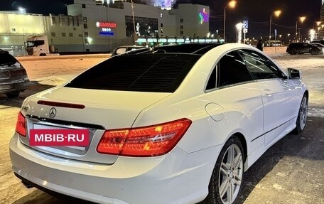 Mercedes-Benz E-Класс, 2013 год, 1 900 000 рублей, 12 фотография