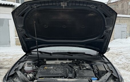 Volkswagen Passat B8 рестайлинг, 2019 год, 2 350 000 рублей, 16 фотография