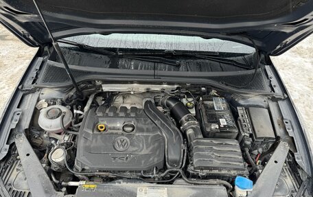 Volkswagen Passat B8 рестайлинг, 2019 год, 2 350 000 рублей, 15 фотография