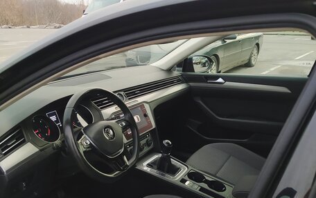 Volkswagen Passat B8 рестайлинг, 2019 год, 1 950 000 рублей, 11 фотография