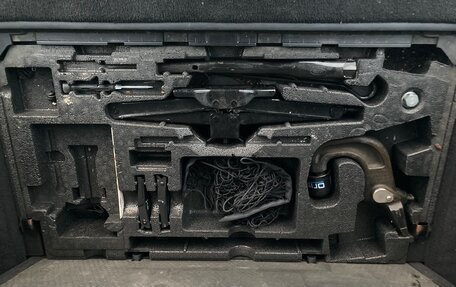 Land Rover Discovery IV, 2013 год, 2 750 000 рублей, 16 фотография