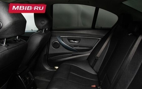 BMW 3 серия, 2018 год, 2 659 575 рублей, 8 фотография