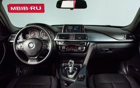 BMW 3 серия, 2018 год, 2 659 575 рублей, 6 фотография