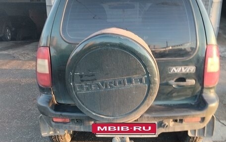 Chevrolet Niva I рестайлинг, 2004 год, 333 000 рублей, 4 фотография