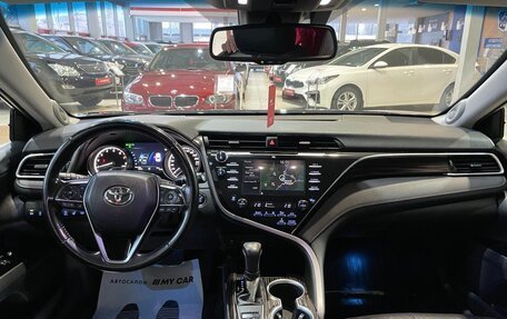 Toyota Camry, 2019 год, 3 149 000 рублей, 13 фотография