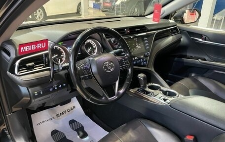 Toyota Camry, 2019 год, 3 149 000 рублей, 12 фотография