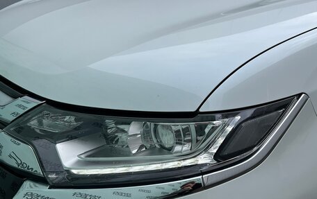 Mitsubishi Outlander III рестайлинг 3, 2018 год, 2 545 000 рублей, 11 фотография