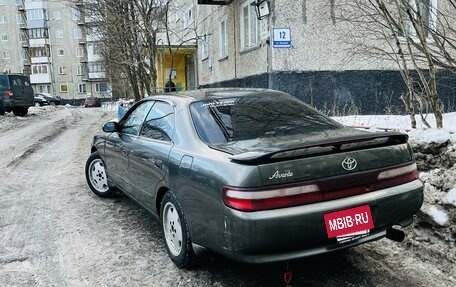 Toyota Chaser IV, 1993 год, 380 000 рублей, 2 фотография