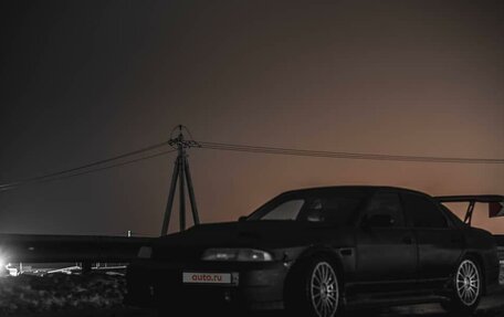 Nissan Skyline, 1988 год, 440 000 рублей, 5 фотография