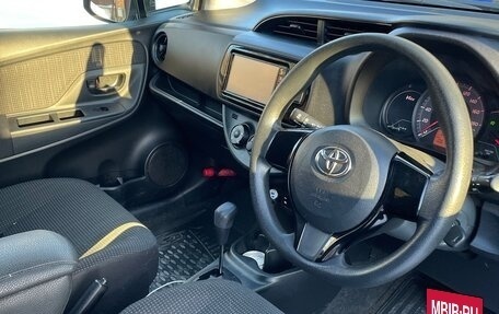 Toyota Vitz, 2018 год, 1 050 000 рублей, 11 фотография