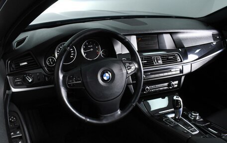 BMW 5 серия, 2012 год, 1 890 000 рублей, 13 фотография