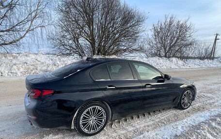 BMW 5 серия, 2017 год, 2 850 000 рублей, 5 фотография