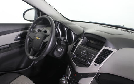 Chevrolet Cruze II, 2012 год, 930 000 рублей, 10 фотография