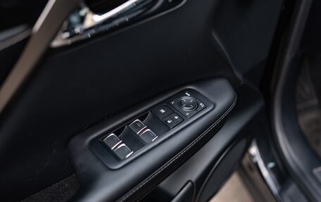 Lexus RX IV рестайлинг, 2018 год, 4 499 000 рублей, 16 фотография