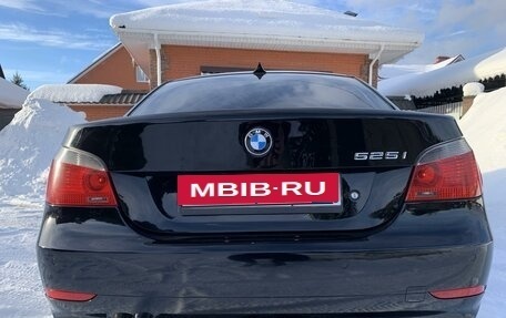 BMW 5 серия, 2006 год, 1 150 000 рублей, 15 фотография