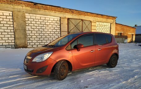 Opel Meriva, 2012 год, 735 000 рублей, 3 фотография