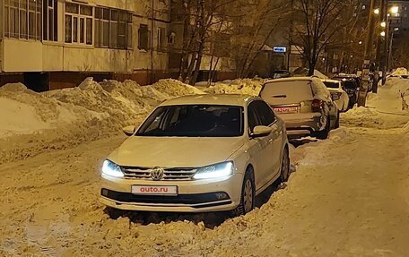 Volkswagen Jetta VI, 2016 год, 1 600 000 рублей, 10 фотография