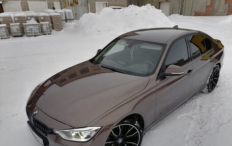 BMW 3 серия, 2013 год, 1 800 000 рублей, 14 фотография